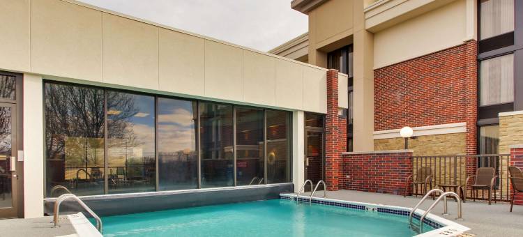 波普勒布拉夫德鲁里套房酒店(Drury Inn & Suites Poplar Bluff)图片