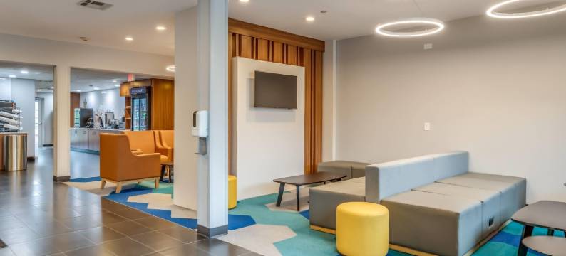 蒙哥马利温德姆麦客达套房酒店(Microtel Inn & Suites by Wyndham Montgomery)图片