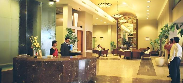 极光塔酒店(Hotel Aurora Towers)图片
