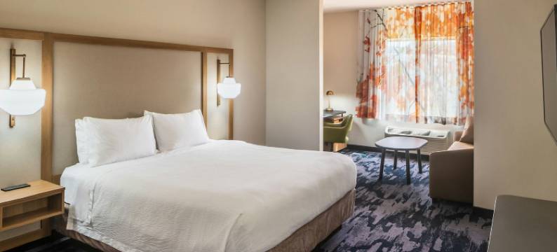 里士满万豪万枫酒店(Fairfield Inn Richmond)图片