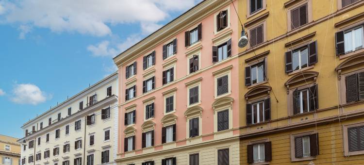 CAMPO DEI FIORI LOVE 4 PEOPLE图片