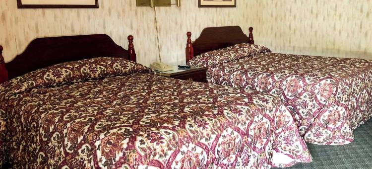 西斯托克布里奇欢乐谷汽车旅馆(Pleasant Valley Motel West Stockbridge)图片