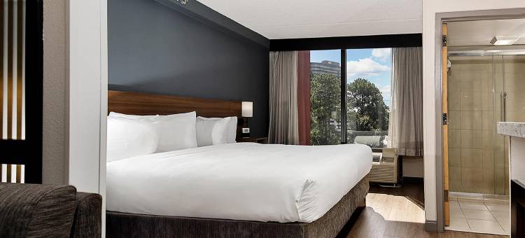 休斯敦IAH机场酒店(The IAH Houston Hotel)图片