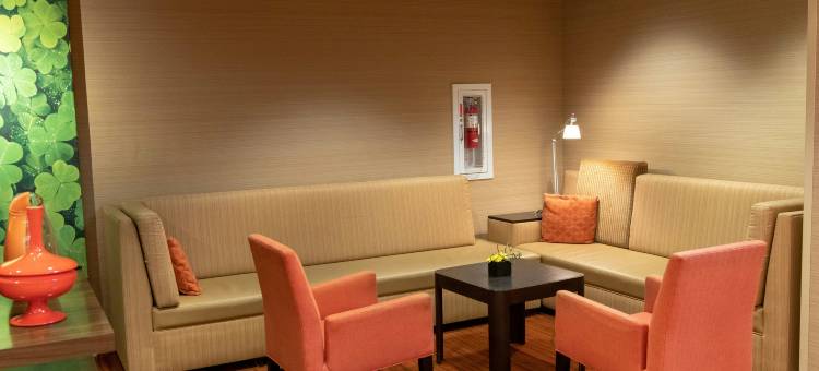 伊利大使会议中心万豪万怡酒店(Courtyard Erie Ambassador Conference Center)图片