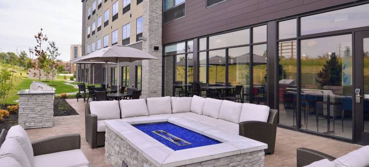 奥拉西西部洲际智选假日套房酒店(Holiday Inn Express & Suites OLATHE WEST by IHG)图片