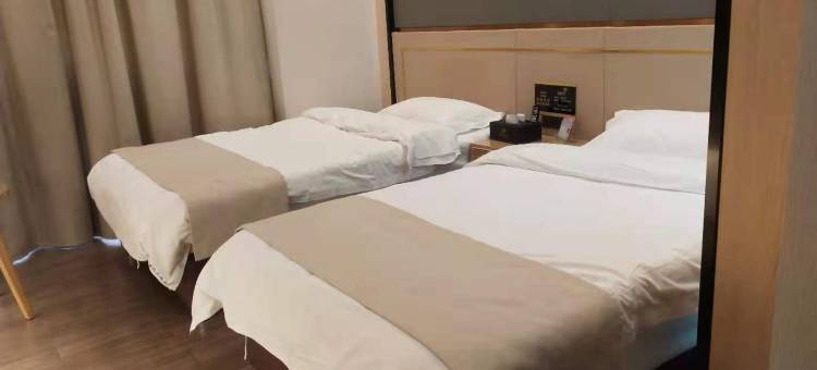 喜德卓亿大酒店图片