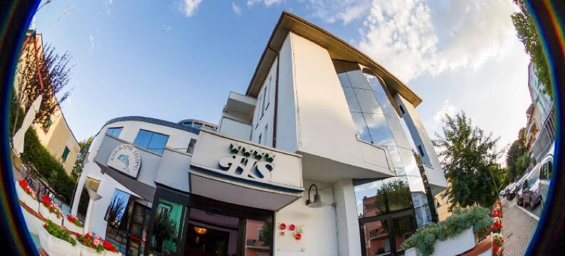 瑟琳娜酒店(Hotel Sirena - B&B e Cucina)图片