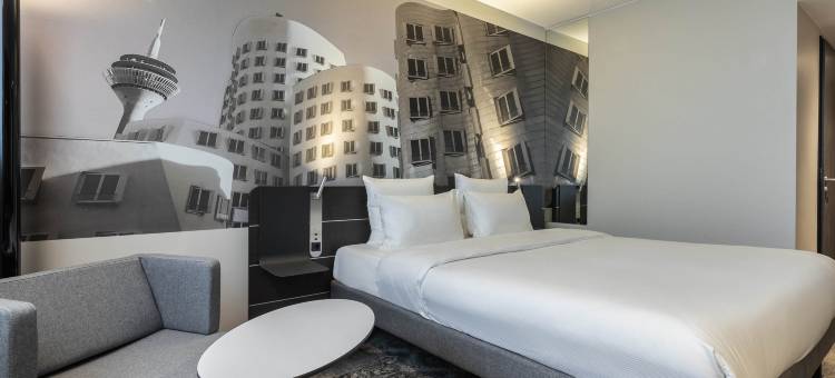 塞尔多夫机场诺富特酒店(Novotel Düsseldorf Airport)图片