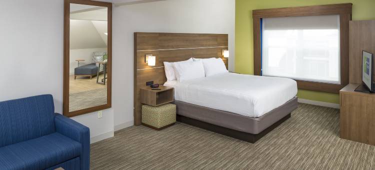 智选假日套房酒店怀特河路口(Holiday Inn Express & Suites White River Junction)图片