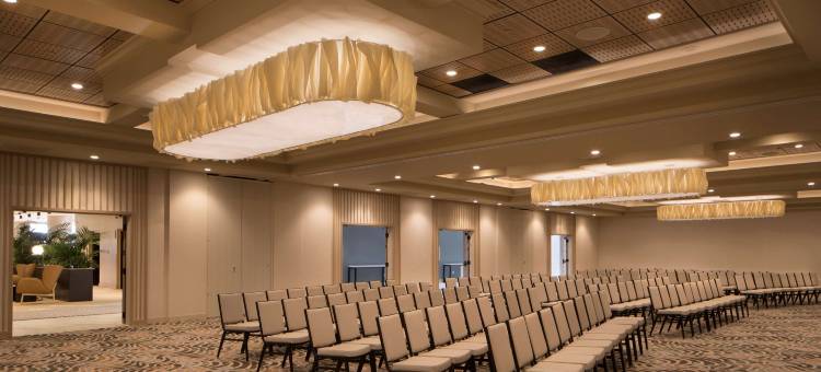 圣莫妮卡希尔顿套房酒店(Hilton Santa Monica)图片