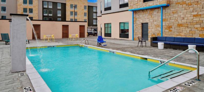 特雷尔希尔顿Tru酒店(Tru by Hilton Terrell)图片