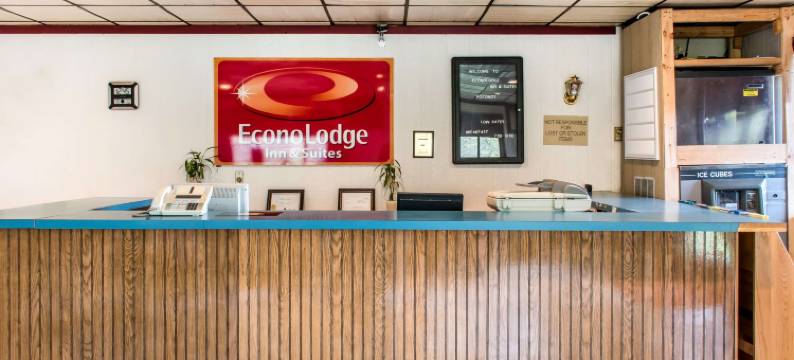 波科诺山区和谐湖伊克诺旅馆套房酒店(Econo Lodge Inn & Suites Lake Harmony - Pocono Mountains Area)图片