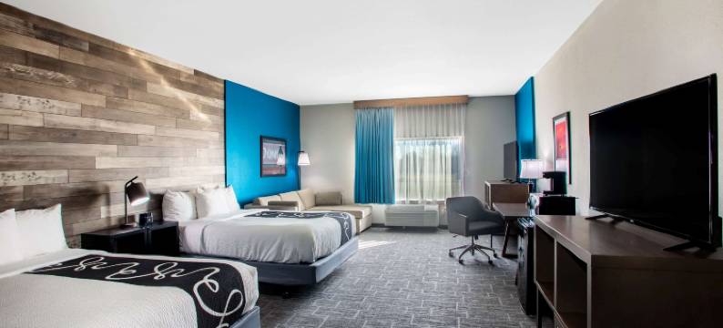 匹兹堡拉昆塔温德姆套房酒店(La Quinta Inn & Suites by Wyndham Pittsburg)图片