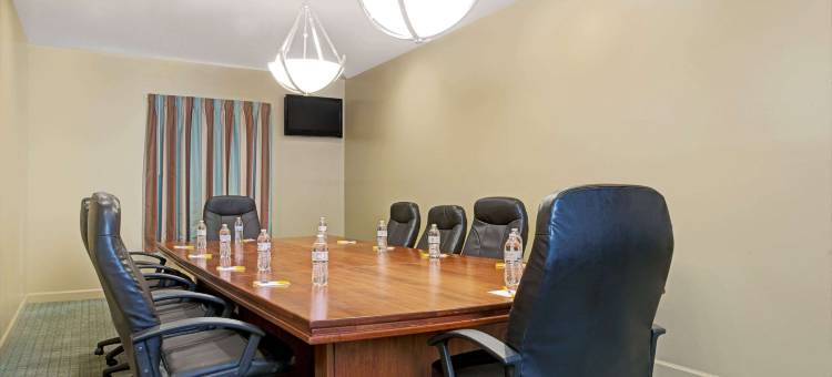 圣路易斯市中心戴斯酒店(Days Inn by Wyndham Downtown St. Louis)图片