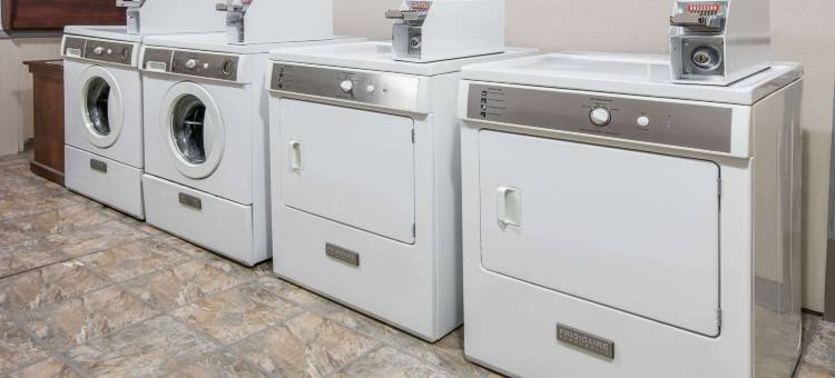 品质酒店劳顿靠近西尔堡(Quality Inn Lawton Near Fort Sill)图片