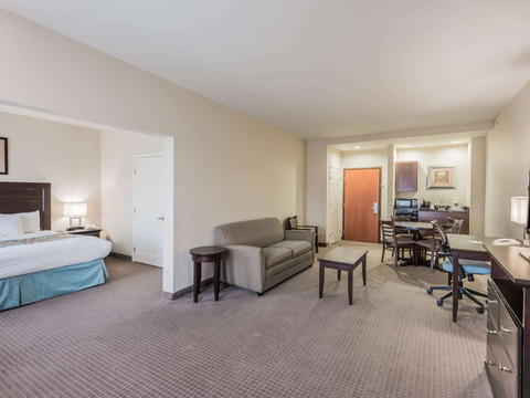 纽布朗费尔斯蔚景温德姆酒店