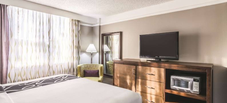 朱庇特拉昆塔温德姆酒店(La Quinta Inn by Wyndham Jupiter)图片