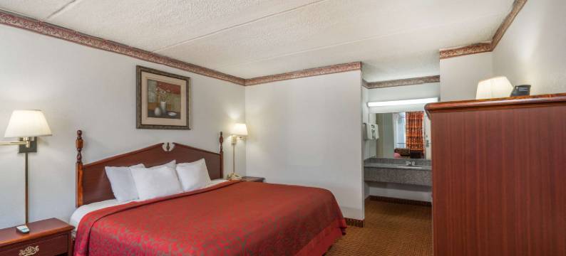 米尔斯飓风戴斯酒店(Days Inn by Wyndham Hurricane Mills)图片