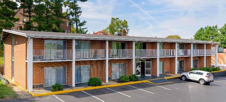 品质酒店韦恩斯伯勒 - 天际线驱动(Quality Inn Waynesboro - Skyline Drive)图片