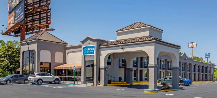 麦克多诺凯隆波因特酒店(Clarion Pointe McDonough)图片