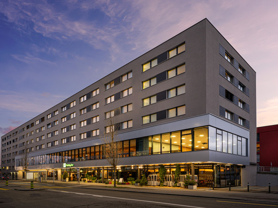 Holiday Inn 苏黎世梅斯假日酒店