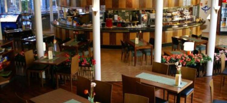 依玛卡布拉芬兰地亚水疗酒店(Finlandia Hotel Imatran Kylpylä Spa)图片