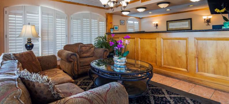 卡马里奥贝斯特韦斯特酒店(SureStay Hotel by Best Western Camarillo)图片