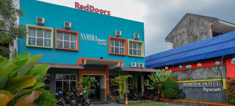 红色伙伴伊斯兰纳米拉酒店(RedDoorz Syariah at Namira Hotel)图片