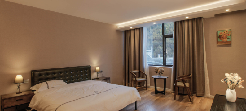 四姑娘山观山印枂客栈图片