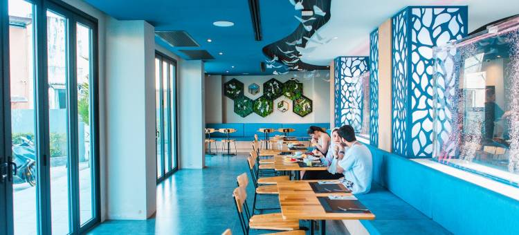 普吉岛卡娜三L酒店(Kana Triple L Hotel Phuket)图片