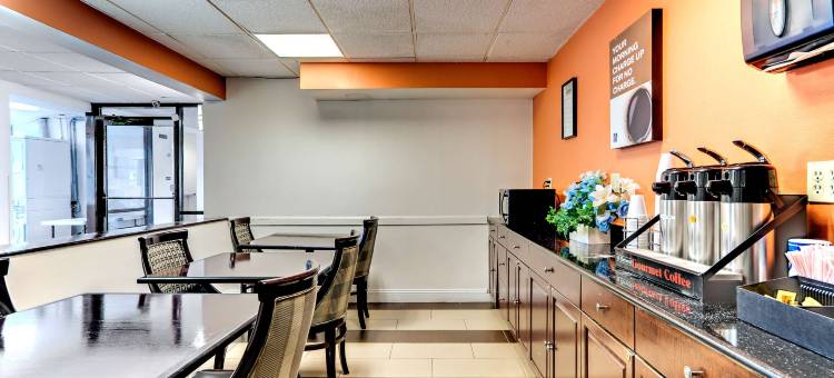华盛顿特区6号汽车旅馆(Motel 6 Washington, DC)图片