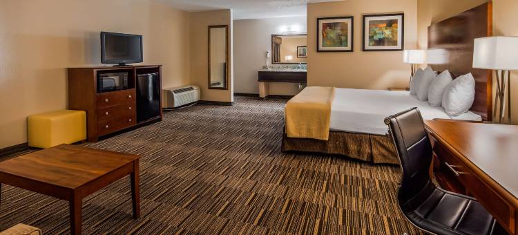 星期天豪斯贝斯特韦斯特酒店(Best Western Sunday House Inn)图片