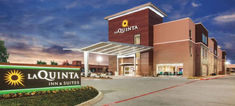 达拉斯东北部植物园拉昆塔温德姆套房酒店(La Quinta Inn & Suites by Wyndham Dallas Northeast-Arboretum)图片