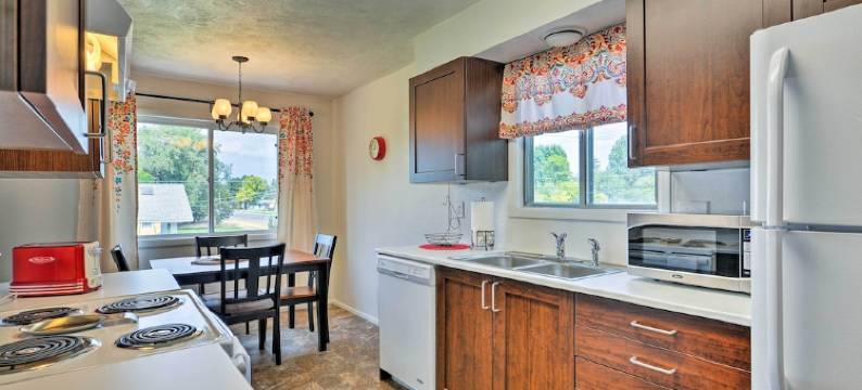 位于滑雪和远足附近的热烈欢迎的里格比公寓(Welcoming Rigby Apartment Near Skiing & Hiking!)图片