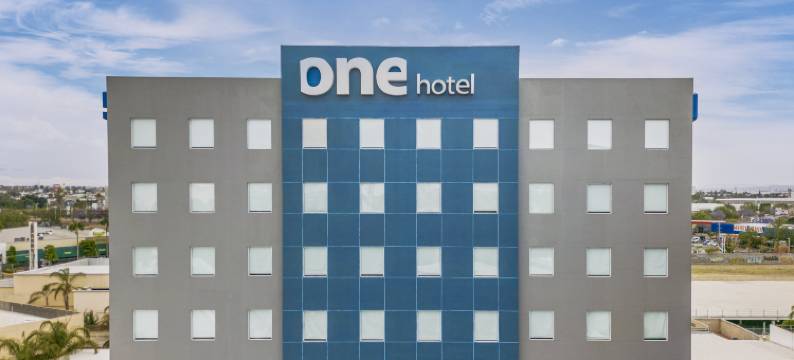 万莱昂波利夫如姆酒店(One Leon Poliforum)图片