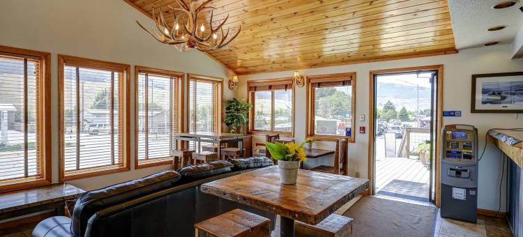 加德纳/黄石公园区速 8 酒店(Super 8 by Wyndham Gardiner/Yellowstone Park Area)图片