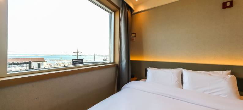 蔚珍后浦港胡酒店(Uljin Hupohang Hotel Hu)图片