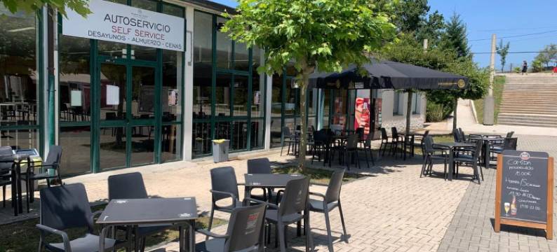 戈佐山青年旅舍(Albergue Monte Do Gozo)图片