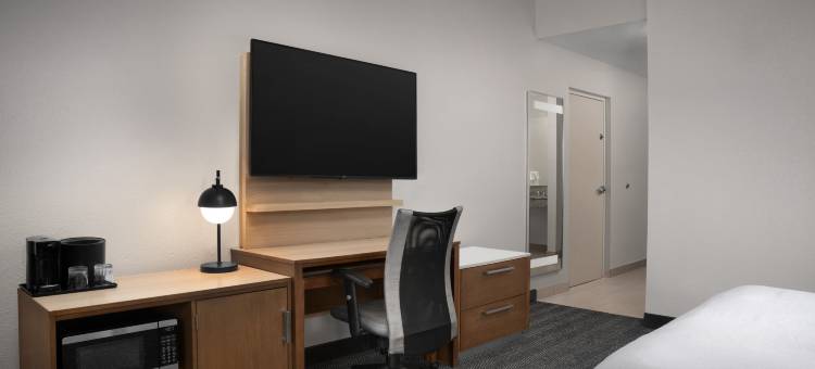 东奥兰多/UCF区万怡酒店(Courtyard Orlando East/UCF Area)图片