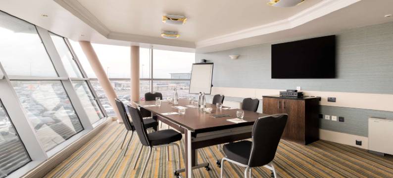 希尔顿纽卡尔斯国际机场逸林酒店(DoubleTree by Hilton Newcastle International Airport)图片