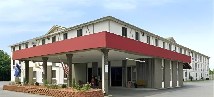 特雷霍特温德姆速8酒店(Super 8 by Wyndham Terre Haute)图片