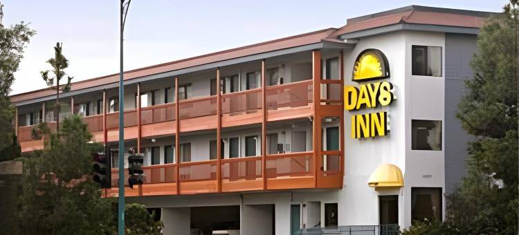 阿纳海姆西戴斯酒店(Days Inn by Wyndham Anaheim West)图片