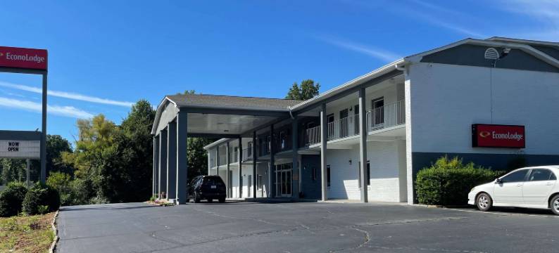 森林城市的伊克诺旅馆(Econo Lodge Forest City)图片