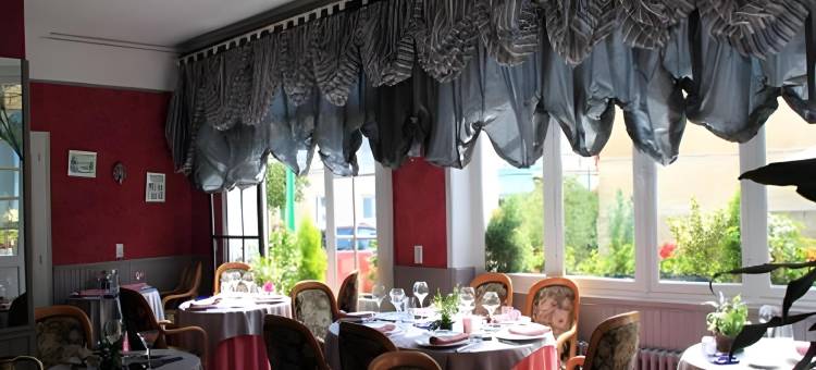 海豚酒店(Logis Hôtel et Restaurant du Dauphin)图片
