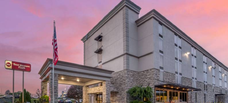 罗珀山路贝斯特韦斯特优质酒店(Best Western Plus Greenville I-385 Inn  Suites)图片