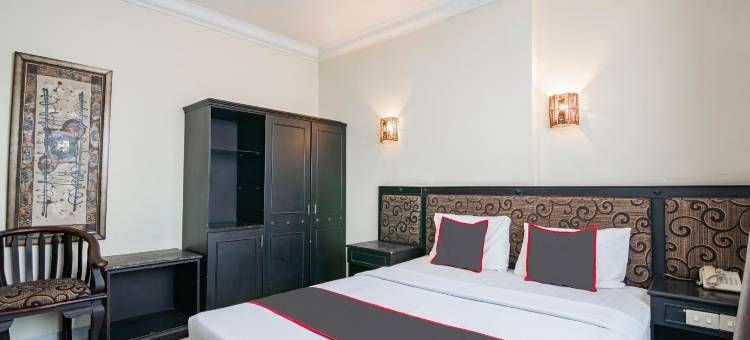 O系列德镇酒店-靠近安努尔大清真寺(Collection O Senapelan Near Rsud Petala Bumi Formerly de Town Hotel)图片