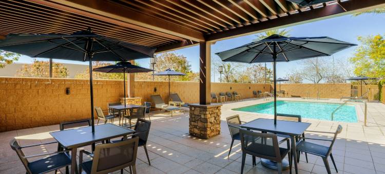 凤凰城迈措沃门户机场万怡酒店(Courtyard Phoenix Mesa Gateway Airport)图片