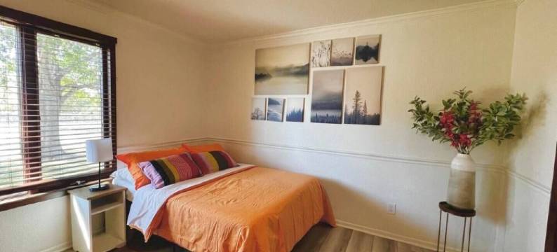 FREE LIMO Private pool, Jacuzzi 9 acres compound Sleeps 5 rooms 4 bath 26图片