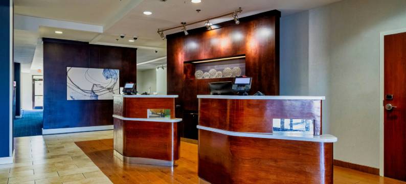 比洛克西北/D蒂贝维尔万怡酒店(Courtyard Biloxi North/d'Iberville)图片