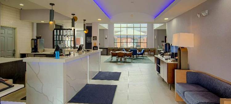 南湾诺特里达姆区Homewood Suites by Hilton(Homewood Suites by Hilton South Bend Notre Dame Area)图片